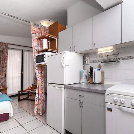 Apartments Stefani วีร์ ภายนอก รูปภาพ