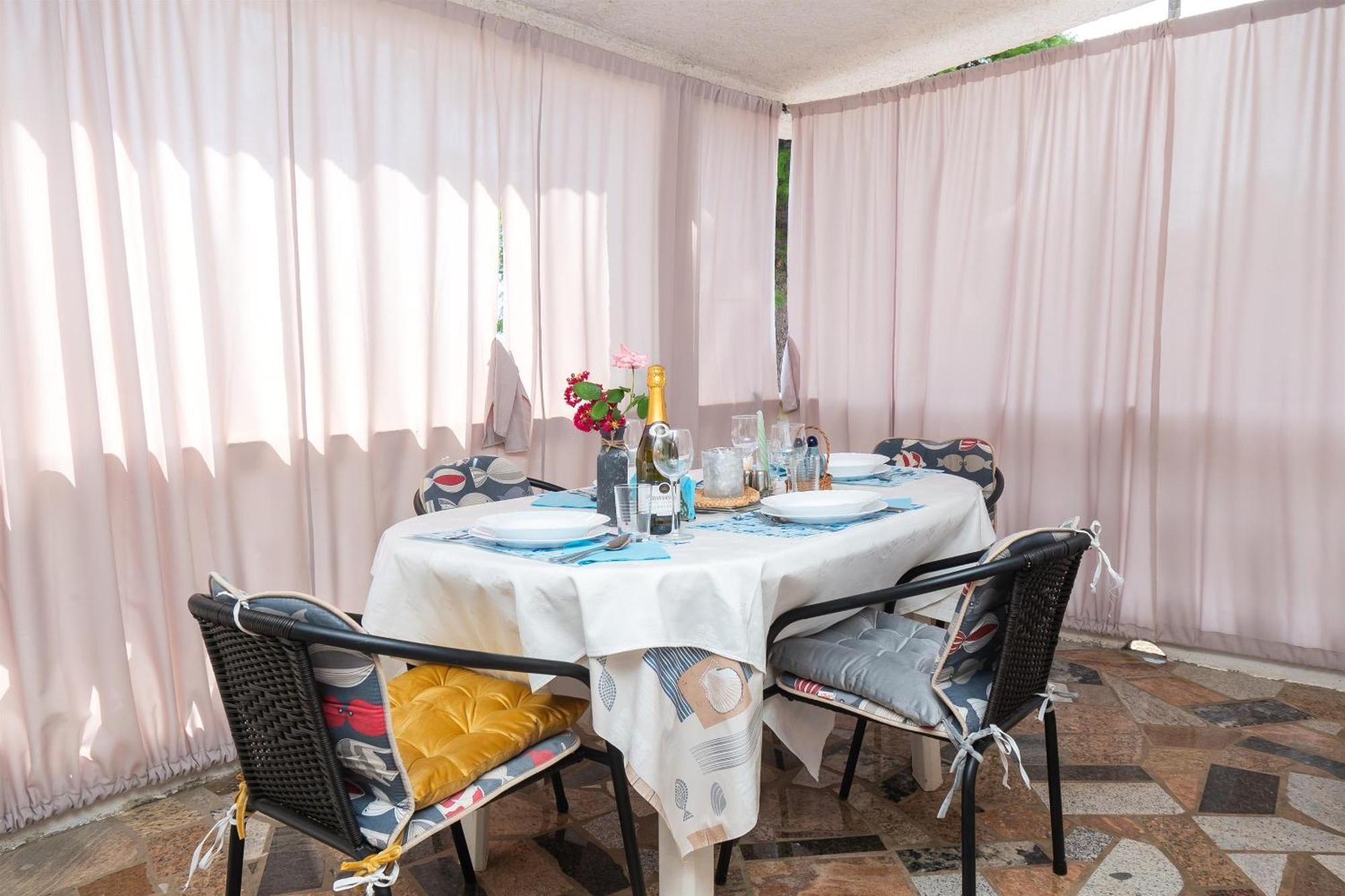 Apartments Stefani วีร์ ภายนอก รูปภาพ