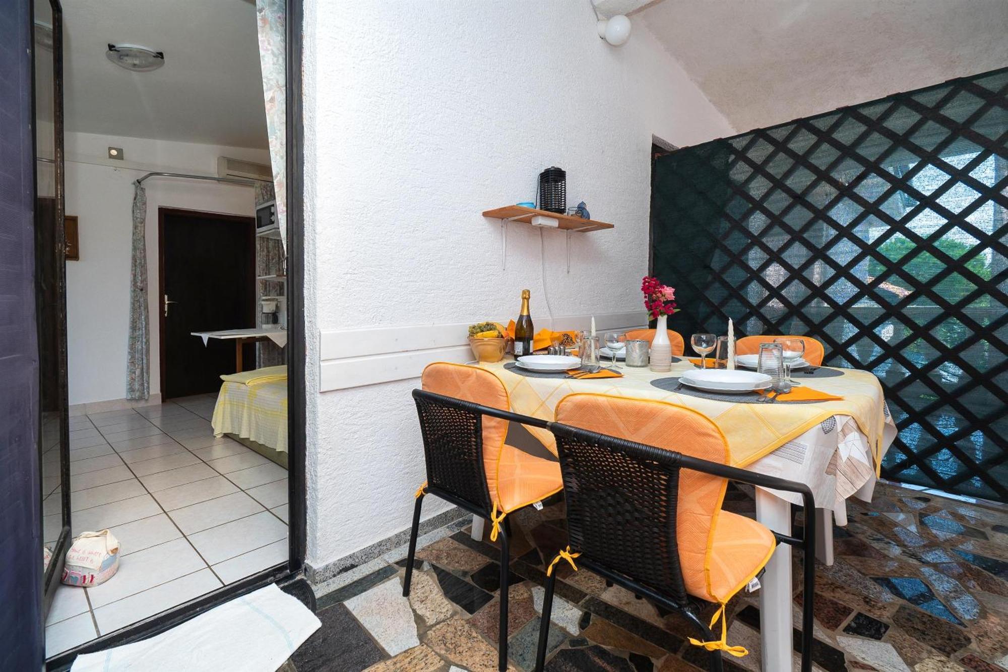 Apartments Stefani วีร์ ภายนอก รูปภาพ