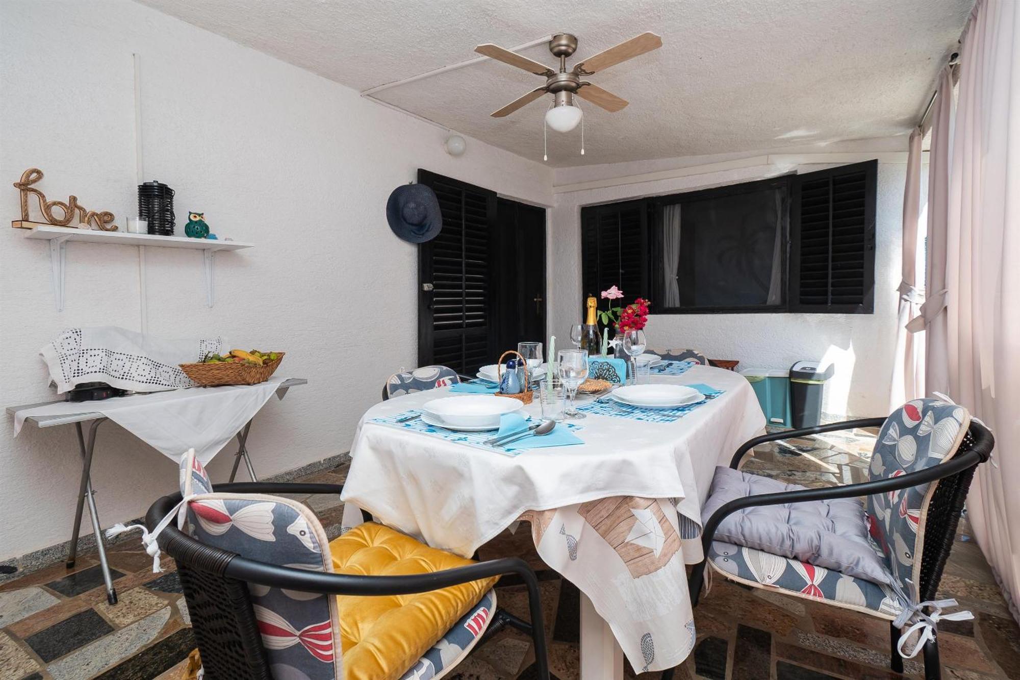 Apartments Stefani วีร์ ภายนอก รูปภาพ